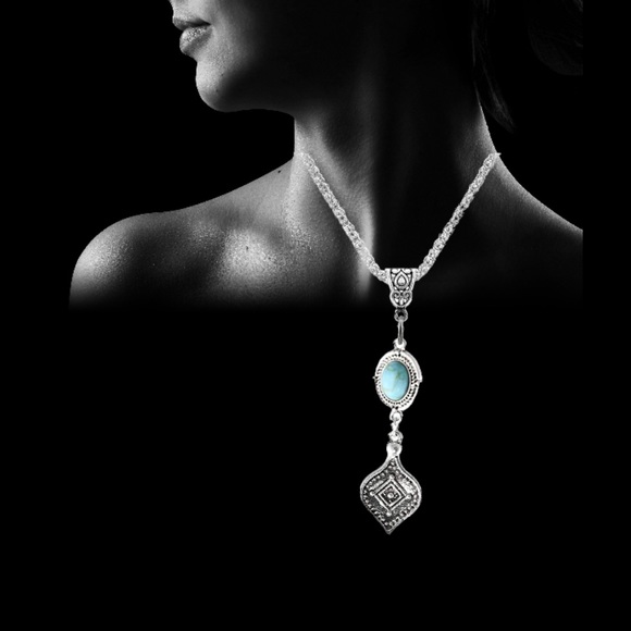 Turquoise Set Pendant Necklace & Earrings. Western,Retro,Vintage Jewelry Gifts - Picture 4 of 10